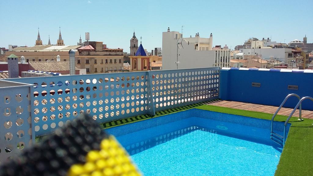 Homely Malaga Carreteria Con Piscina エクステリア 写真